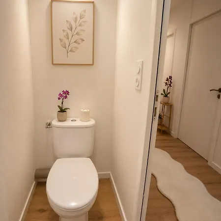 Maison Entière - 8 Personnes - Jardin - Parking Privé -proche Laval 3*